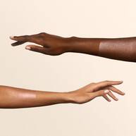 Born In Roma Perfumed Body Shimmer